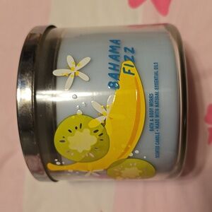 BNWT Bath and Body Works Bahama Fizz 3 wick candle